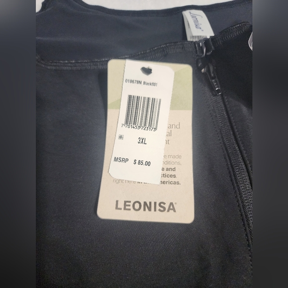 Leonisa's Black Boyshort Contour Shaper - Picture 4 of 7